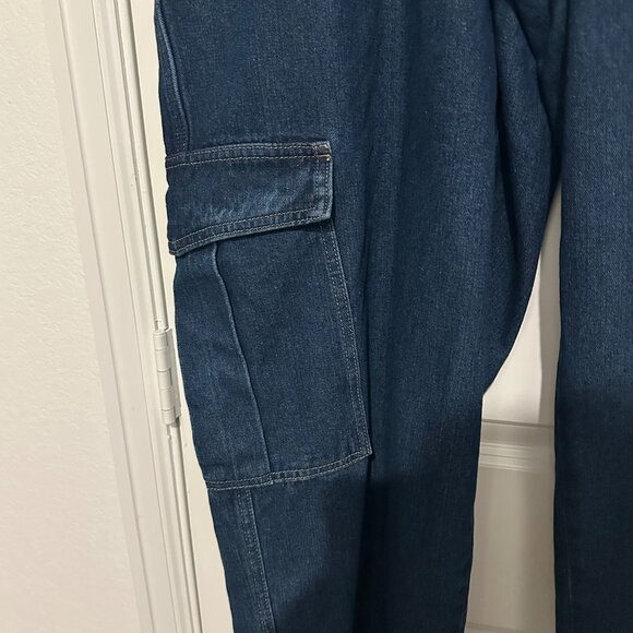 Forever 21 Plus Relaxed Fit Straight Leg Denim Cargo Pants Size 16 - Picture 12 of 14